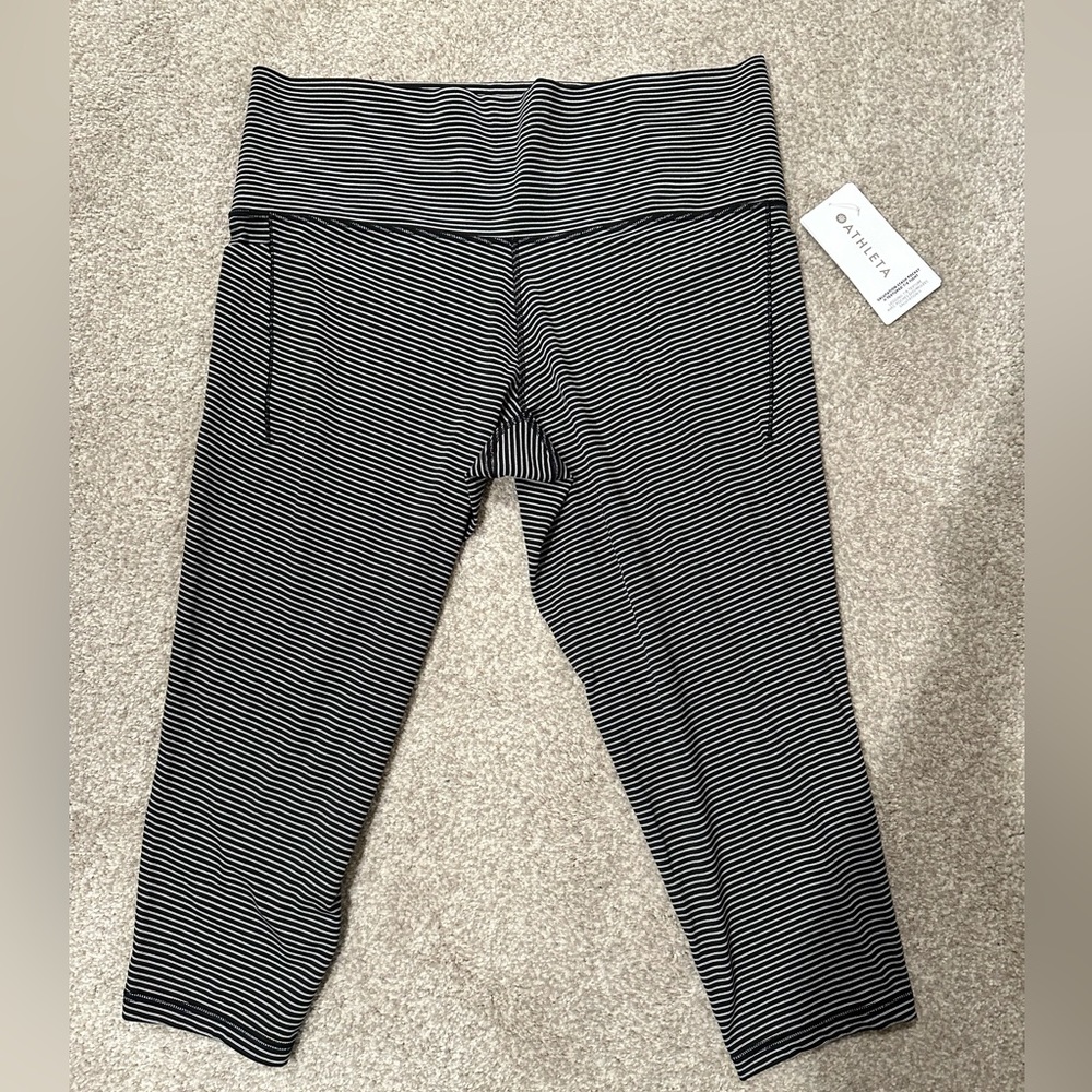 NWT Athleta Salutation Stash Pocket Crop Leggings/Yoga Pants 2X